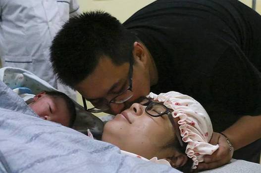 在玛丽度过孕产时光的妈妈中,她是最幸运的一位!