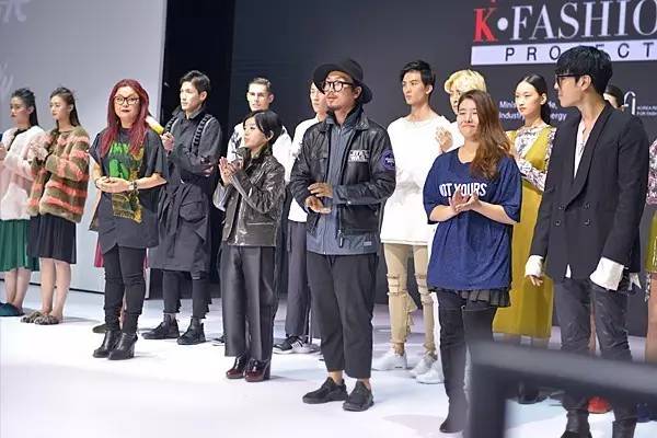 中国时装周2020穿搭,中国时装周春夏装