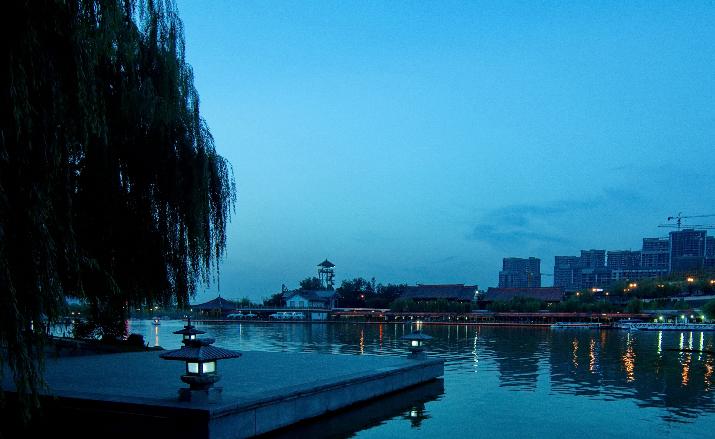 西安有没有浪漫的地方啊,西安适合情侣去的好去处