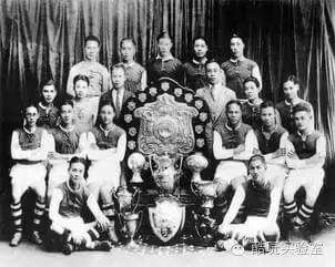 牛顿的身高有多高,牛顿身高多高