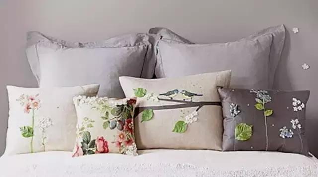 什么牌子的乳胶枕头睡觉舒服,两个枕头怎么放睡觉舒服