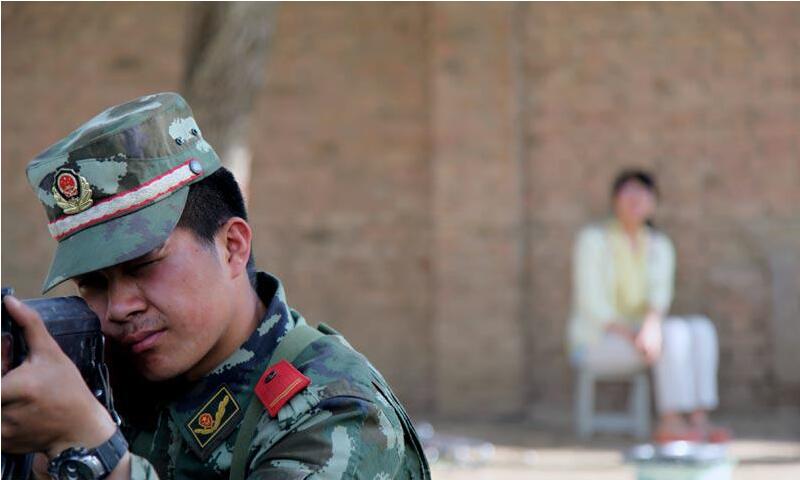 军嫂独守空房七年,军嫂每次回来都是独守空房