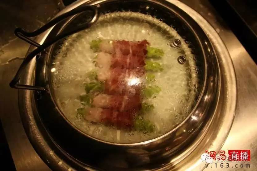 舌尖上的云南第二期：毛主席都夸赞的汽锅鸡是这样做出来的