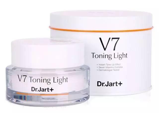 可以搞定一切的素颜霜 (奶肌素颜霜好用吗)