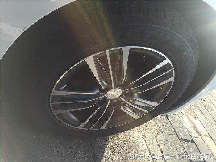 东风标致3081.6自动豪华版,标致3082018款自豪版生产过程