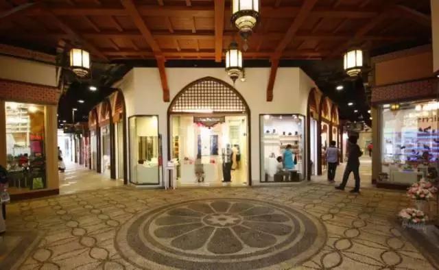 全球大型购物连锁中心,全球三大购物中心