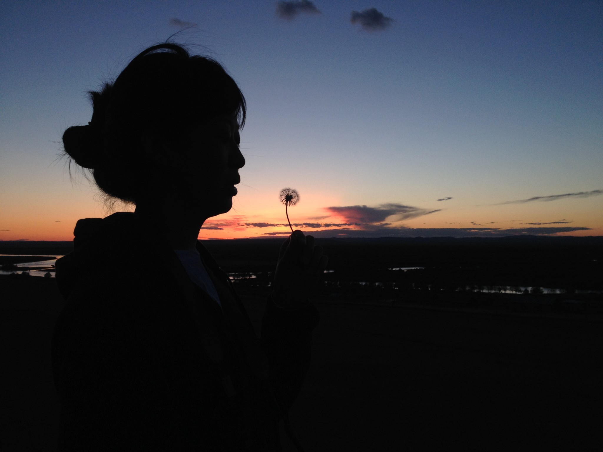 军嫂独守空房七年,军嫂每次回来都是独守空房