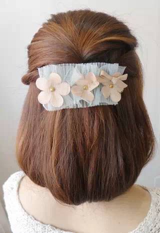 清新淑女半扎编发中分,时尚编发扎法简单又好看