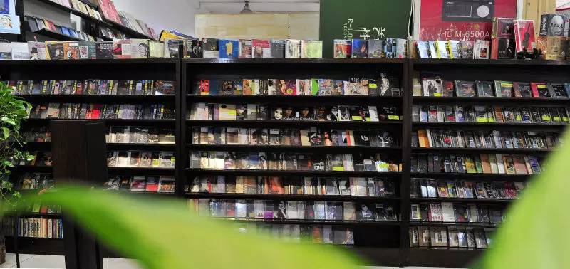 在艺士林唱片行品茶听音乐,看看精明的潮汕人过着怎样的生活