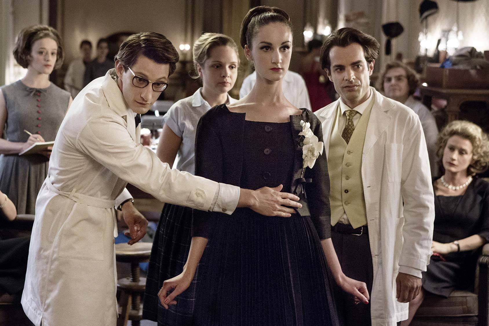 长大后我想成为服装设计师,怎样才能成为顶级服装设计师