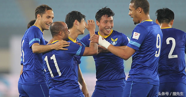 叫板恒大、兼并实德、豪购巴萨球员还记得大连湖畔的阿尔滨吗