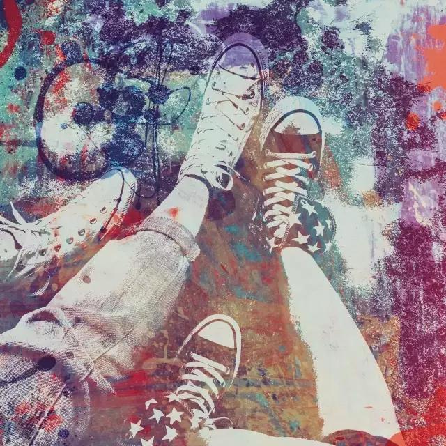 白色帆布鞋太难洗了,帆布鞋没什么脏就不要洗