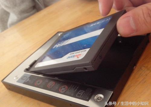 笔记本电脑怎么安装固态硬盘,笔记本m2固态硬盘安装