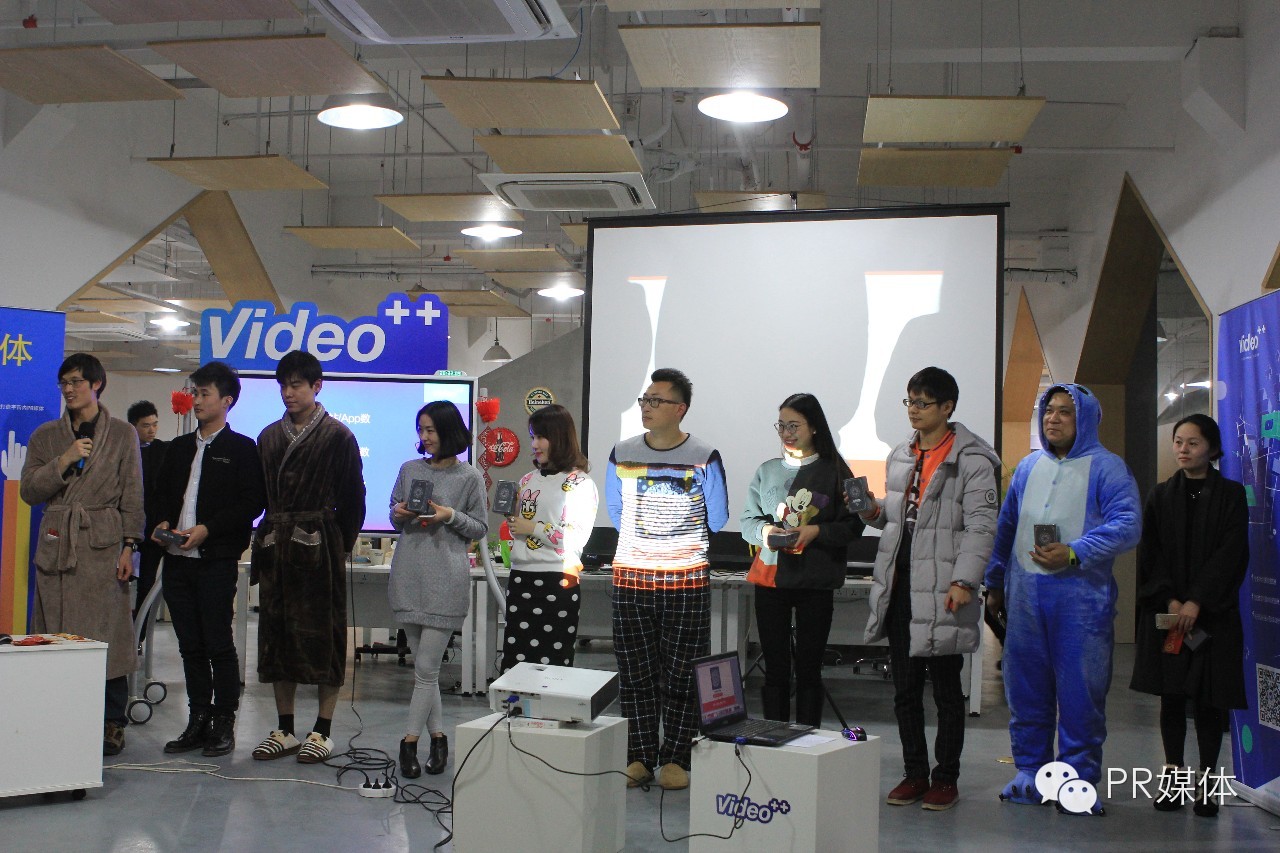 和公关总监“一起睡”的感觉，原来是这样的！