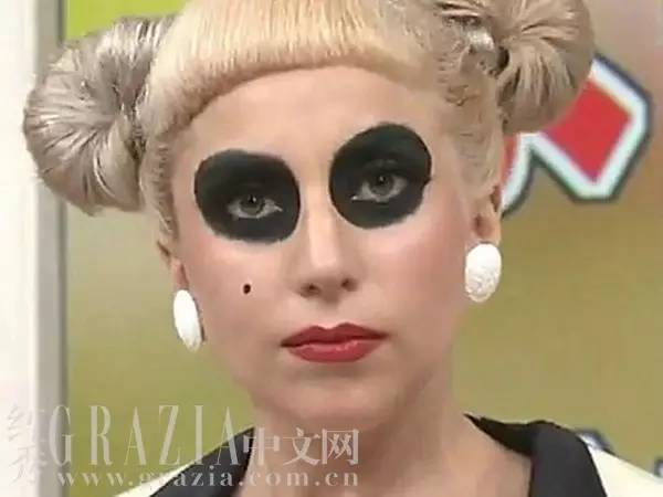 惨遭毁容的明星,被毁容的明星