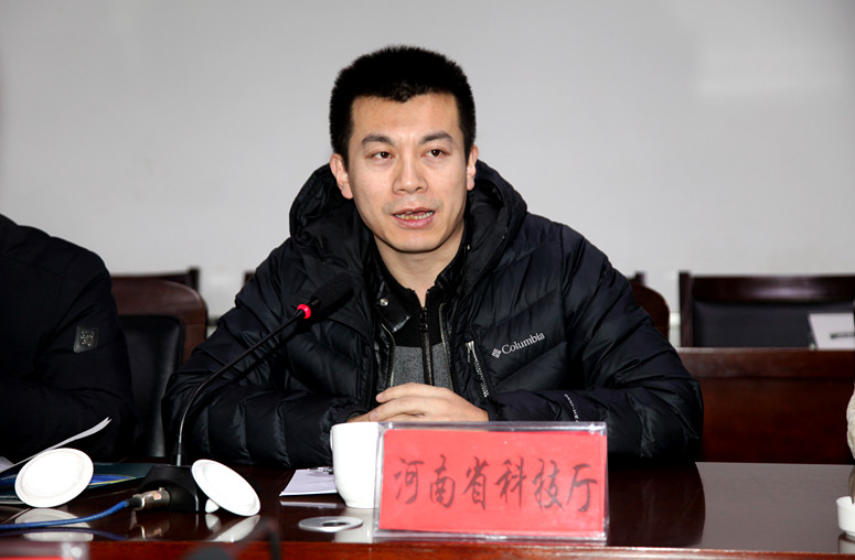 畜牧养殖漏粪板,养殖场专用漏粪地板