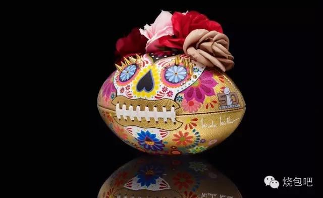 唯物｜情人节倒计时，去看50个潮牌出的超级碗纪念球，独一无二