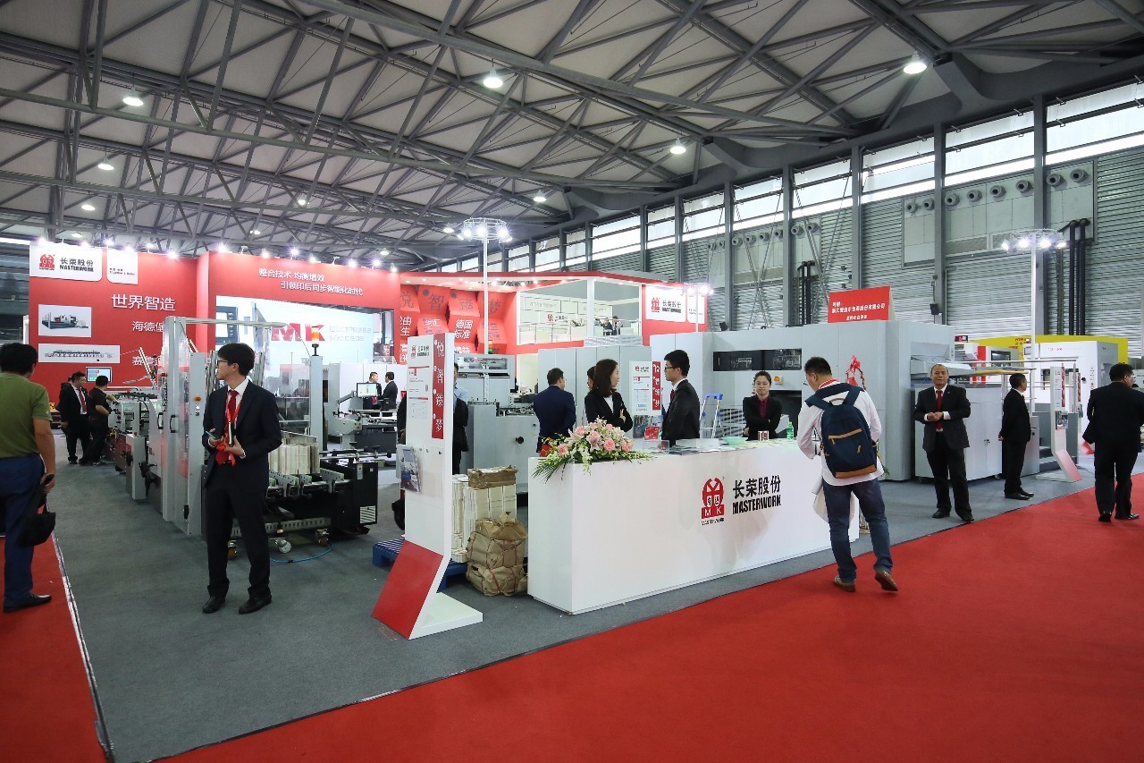 机器人也能操作印刷机？印刷智能化将让这一刻成为现实