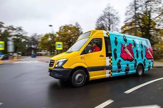 壹闻：地标里藏裸模 彩绘艺术家创人体新玩法