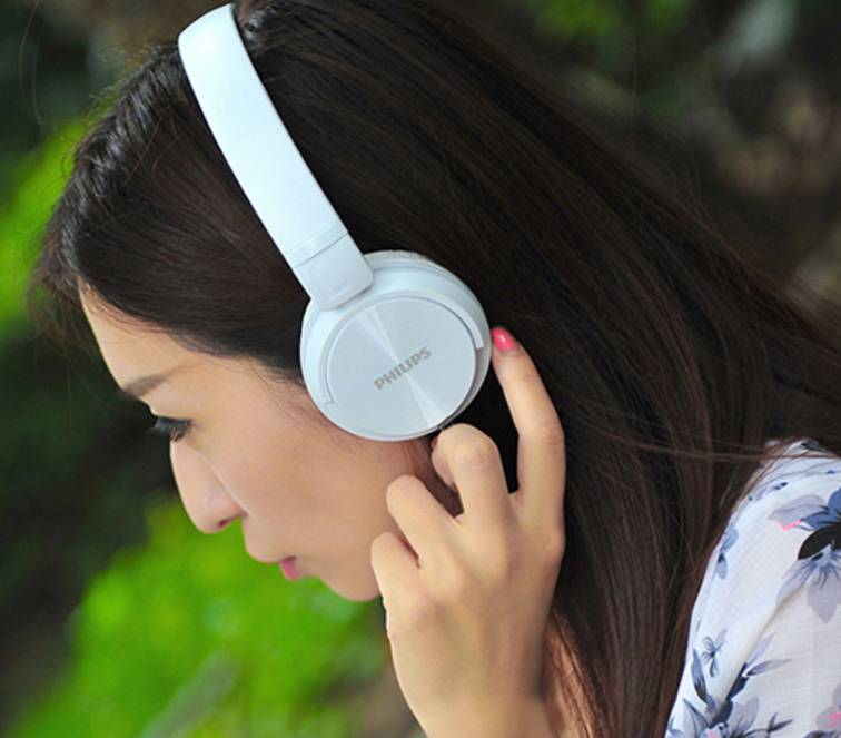 挑对蓝牙耳机，原来听音乐也能“人机合一”|Enjoy雅趣剁手指南