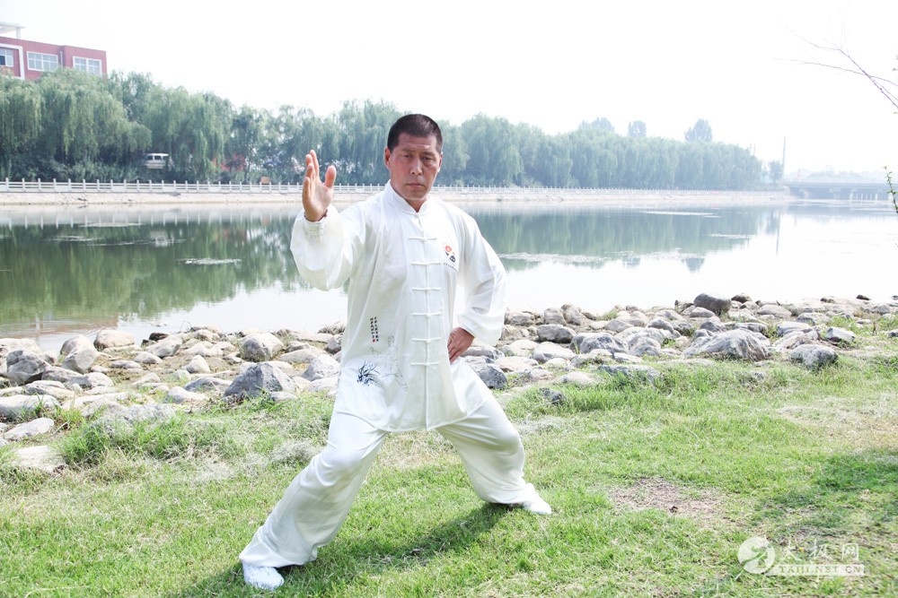 侯红卫陈氏太极拳小架,陈式太极拳小架第十二代嫡传传人