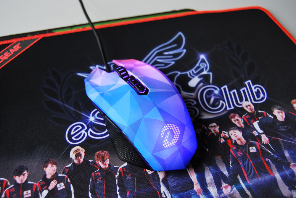 牧马人专业轻量化鼠标测评,牧马人鼠标三代评测