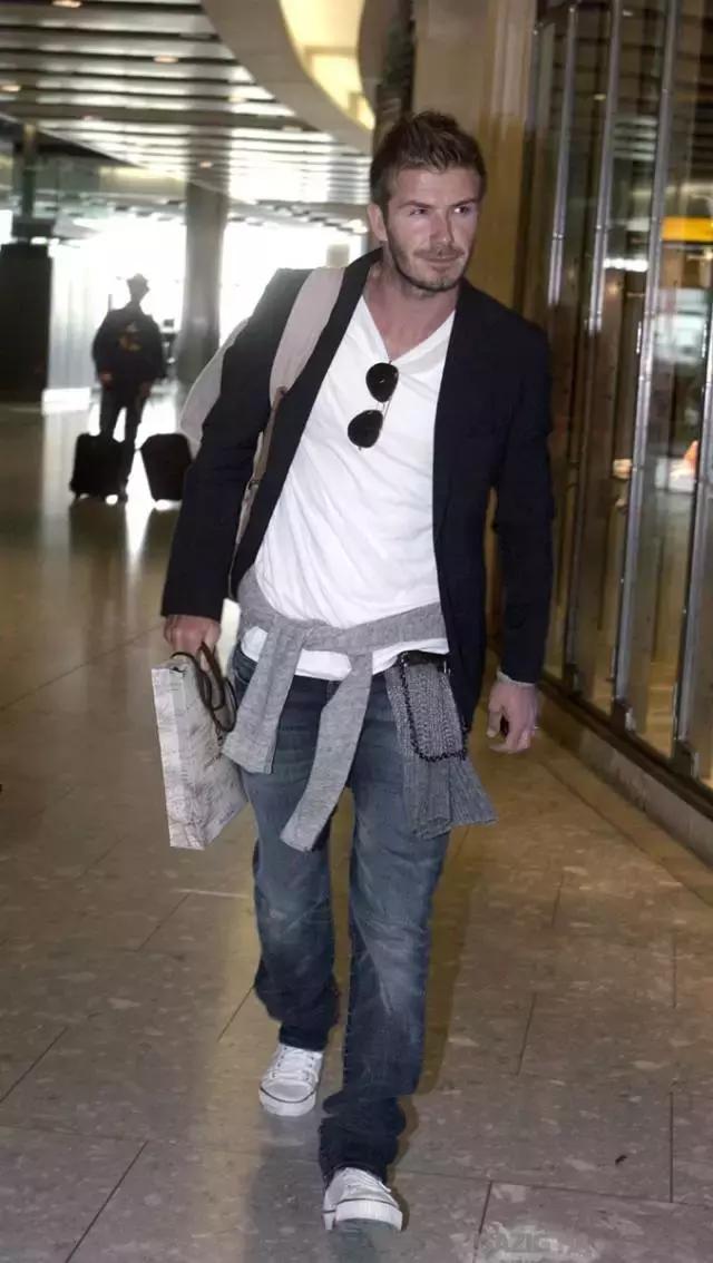 杨幂同款回力2022橙色板鞋,回力鞋子45元