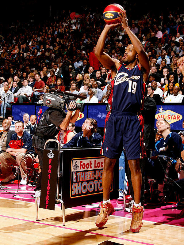 这两年李宁签约的nba球员,李宁签了哪些nba球员