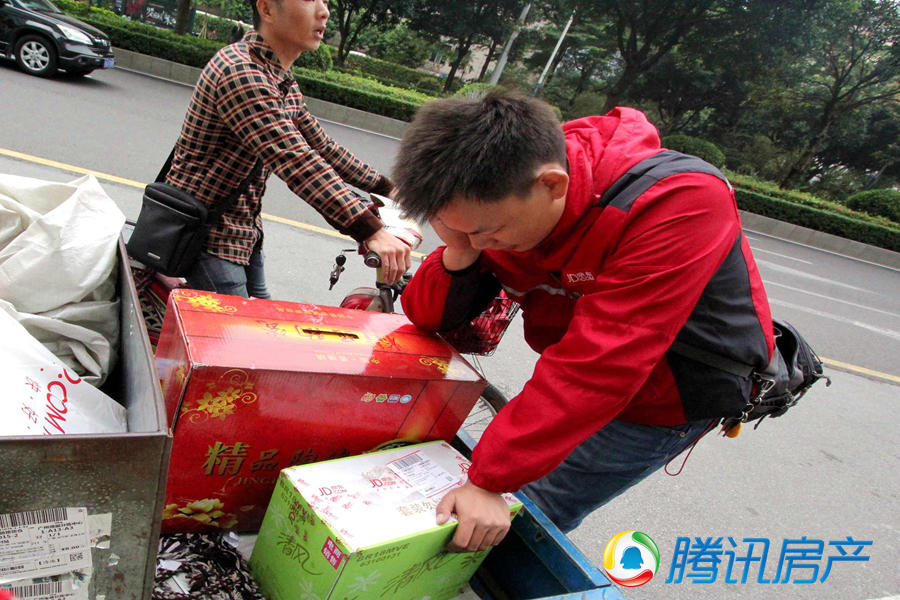 广州快递员真实收入,快递员自曝收入