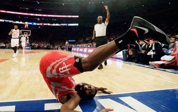 哈登又成历史第一人,历史最强单打球员哈登