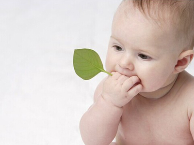 新生儿一整天不睡觉是怎么回事,新生儿不睡觉怎么办有哪些办法