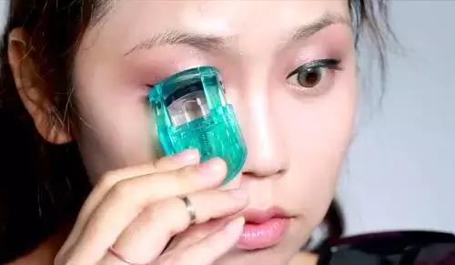 邓紫棋妆容仿妆,邓紫棋仿妆视频教程