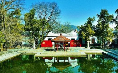 漫山红叶似彩霞：不能忘记的香山历史--------黄佐鸿