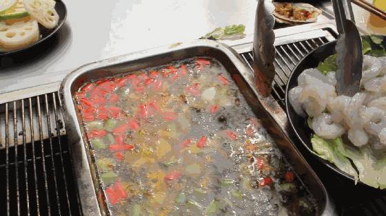 正宗西昌烧烤,喝酒吃肉看电影,关键人均才50~