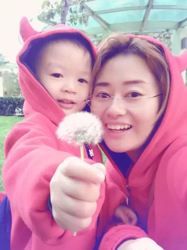 小孩被同学说丑怎么办,宝宝被人说丑怎么办