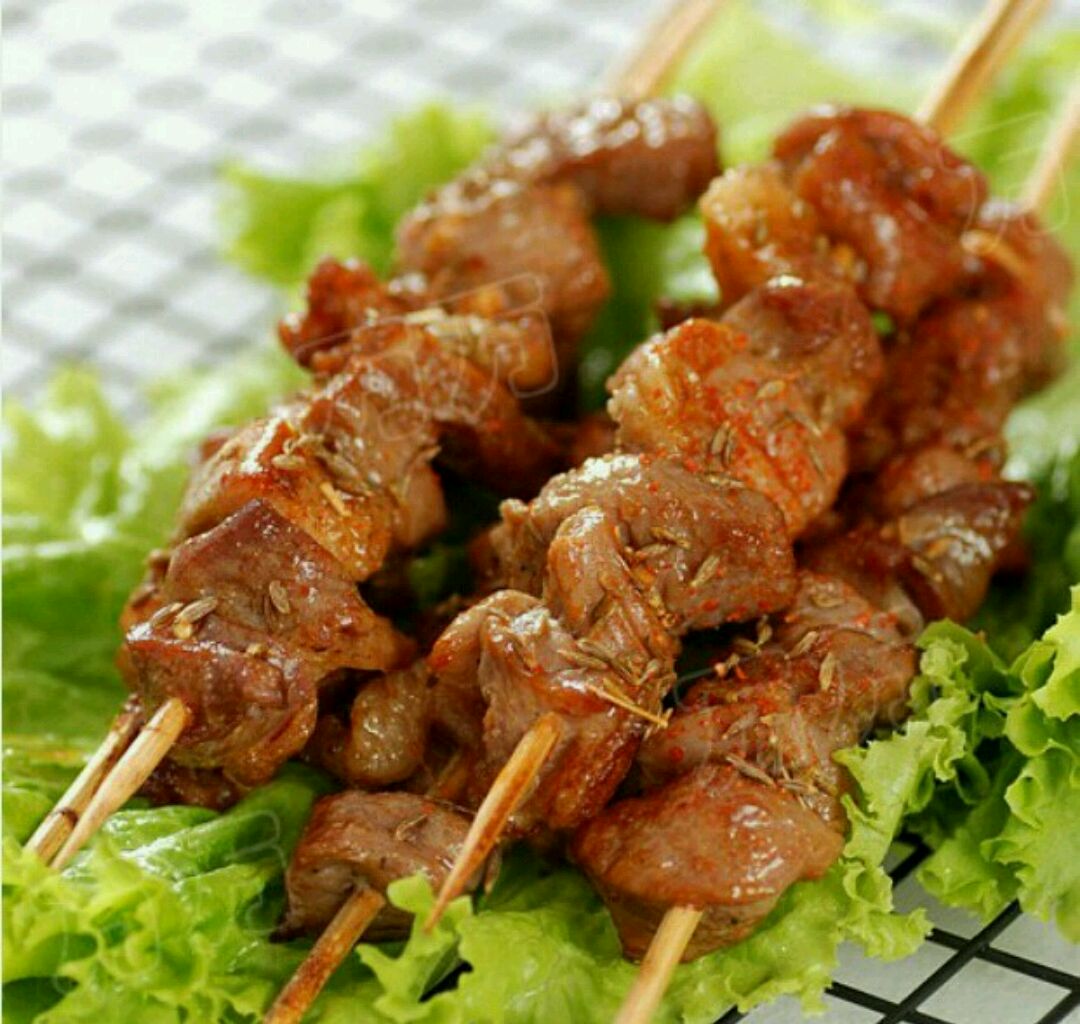 刚开的烧烤店没有生意怎么办,开一家烧烤店做什么生意好