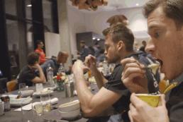 足坛流行假人挑战?中国早就有了!