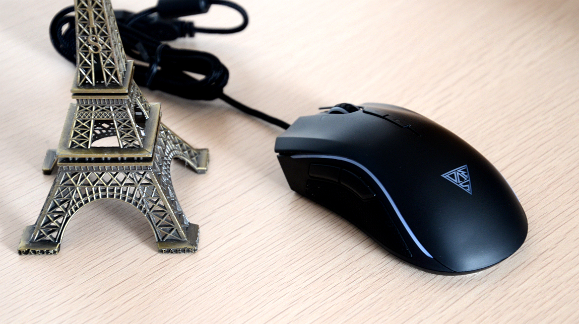 曼巴眼镜蛇鼠标评测,百元鼠标定位准