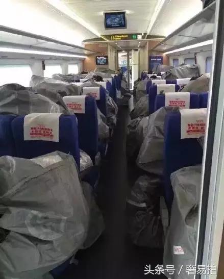 最火的YSL星辰圣诞限量版口红视频鉴定教程,终于来了!