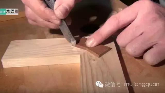 不一样的榫卯,一个能拼接,也能加固木板的蝴蝶榫