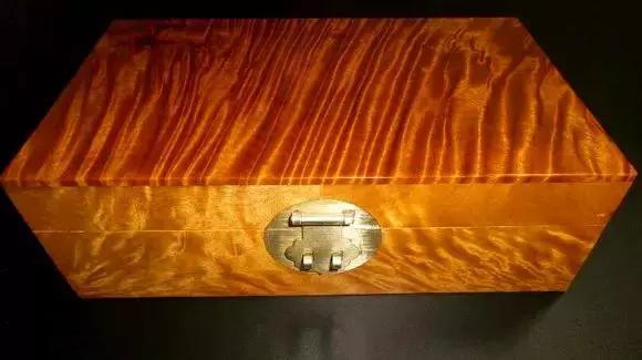 金丝楠木四大名树,金丝楠属于什么木类