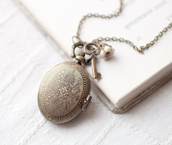 约会项链穿搭,适合约会的项链搭配