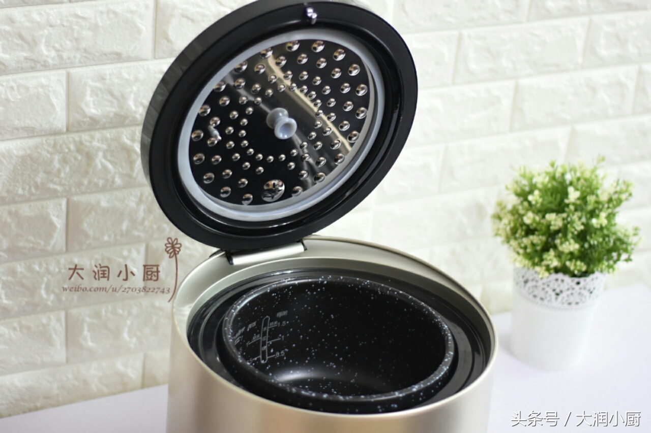 远离涂层,让健康更近胆敢不同,美的原生态AH煲测评