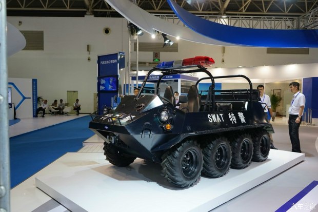 宋楠：评解放军嘉陵600*用军**摩托及技战术