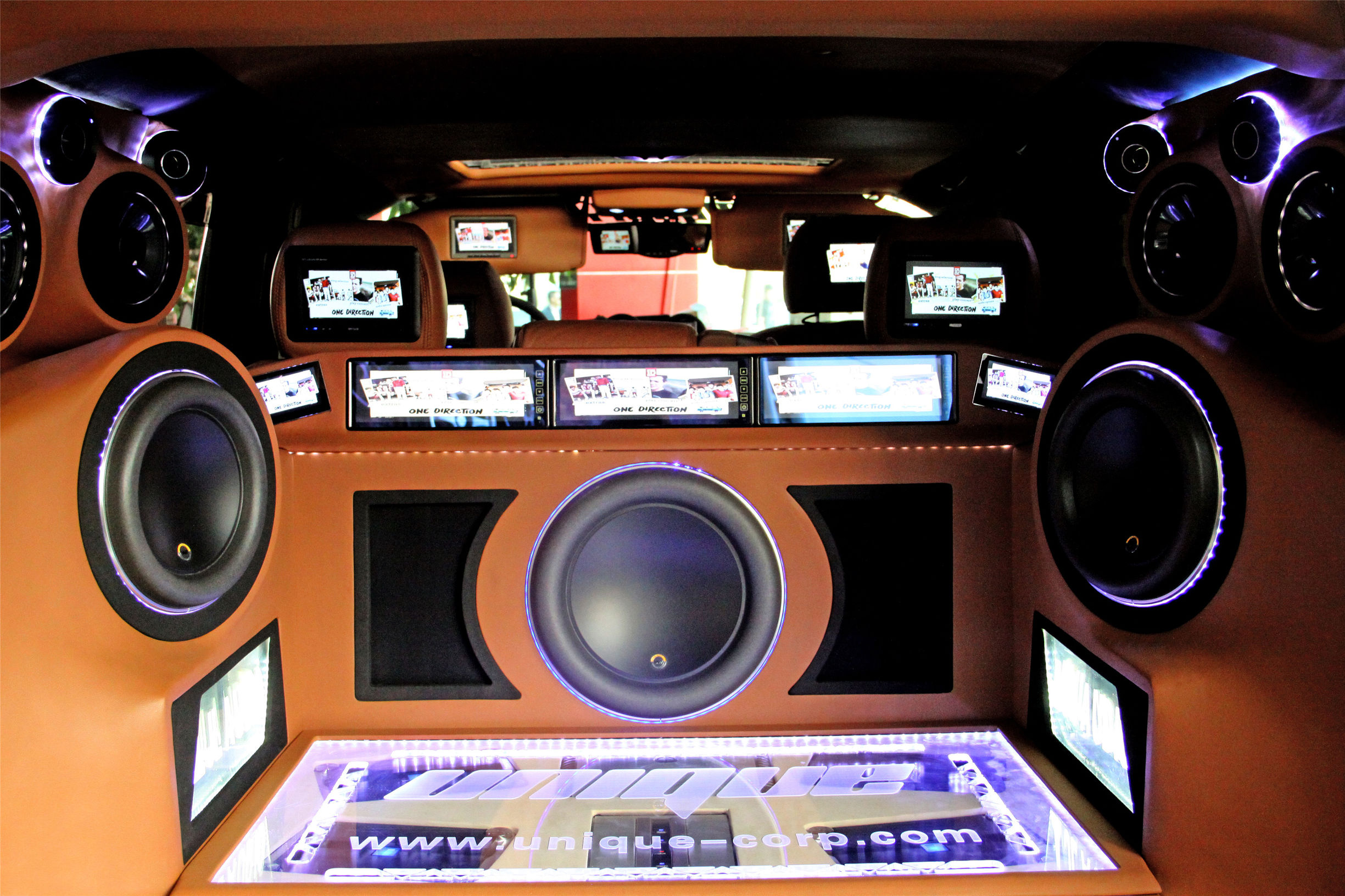 h2悍马爆改,悍马h2国外顶级改装