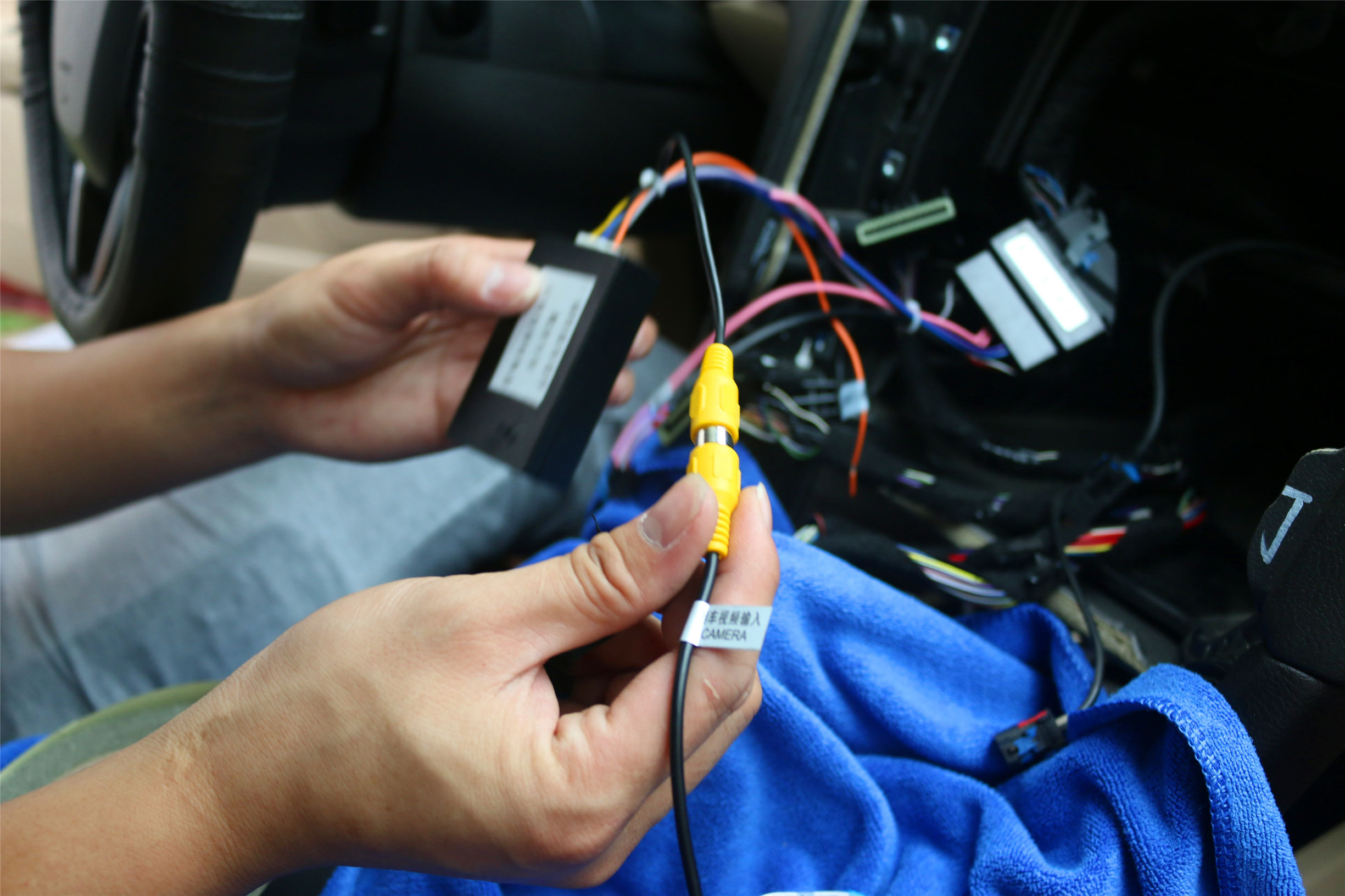 掌讯蒙迪欧竖屏导航,福特蒙迪欧13款竖屏导航