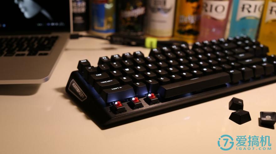 镭拓mxx机械键盘拆解,镭拓mxx机械键盘佳达隆红轴