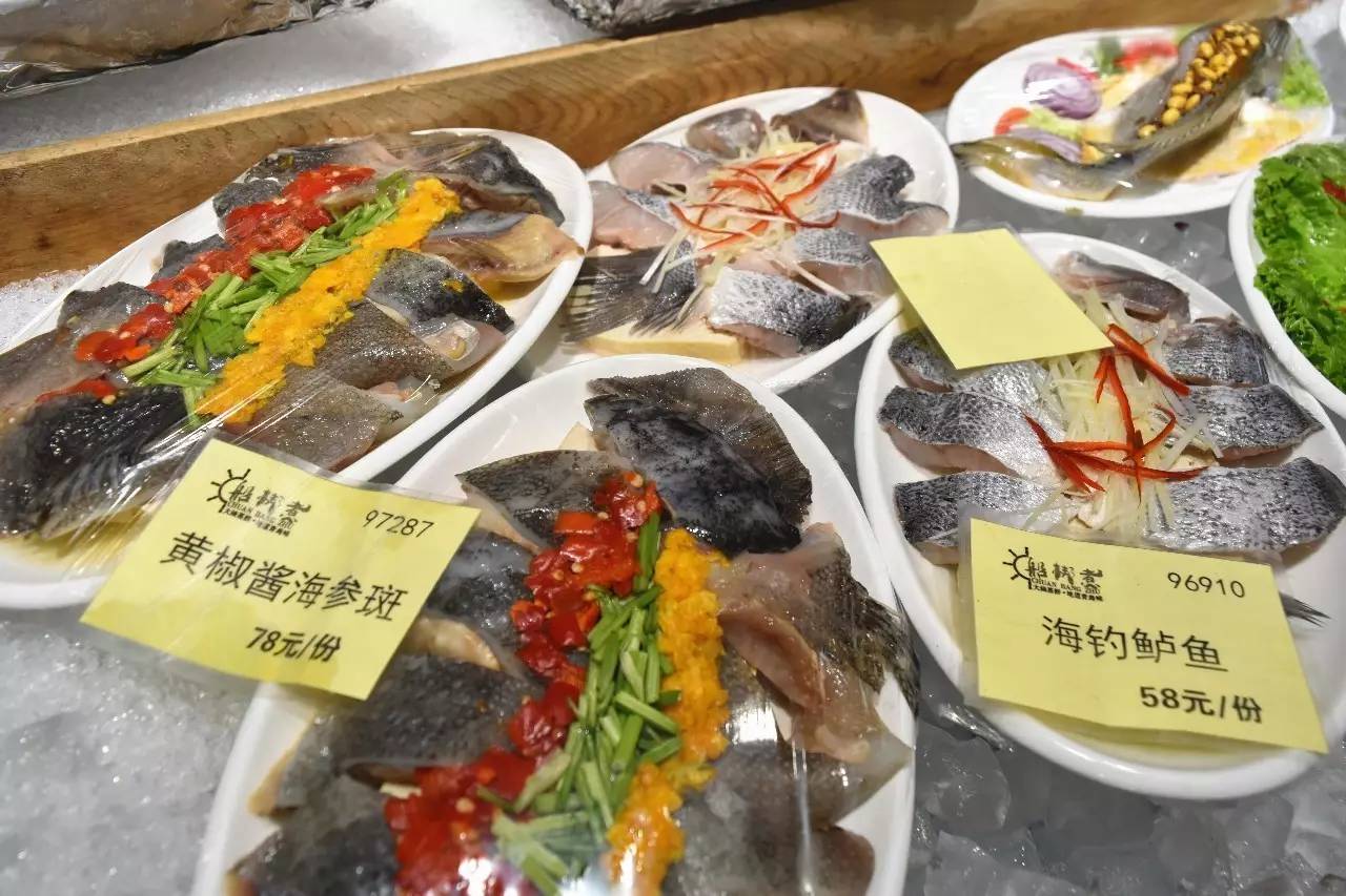 不得了！曾经征服过普京大大的美食，轰动了整条香港路！