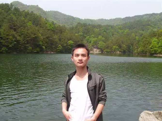 极目星光千万点,莽莽苍天疑漏|求之词选