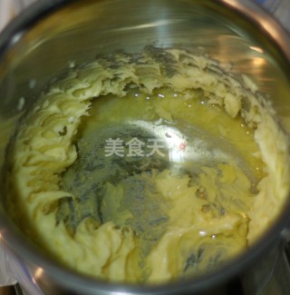 曲奇黄油怎么软化,曲奇黄油软化程度